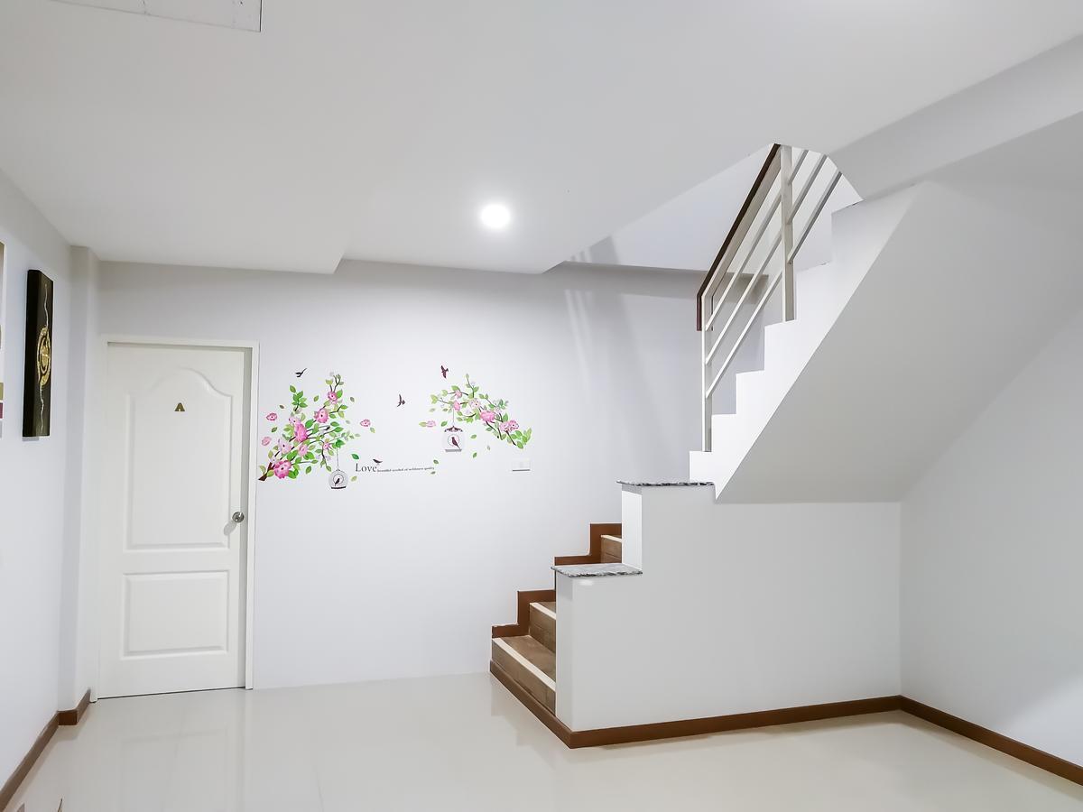 The Sun Hostel เชียงใหม่ ภายนอก รูปภาพ