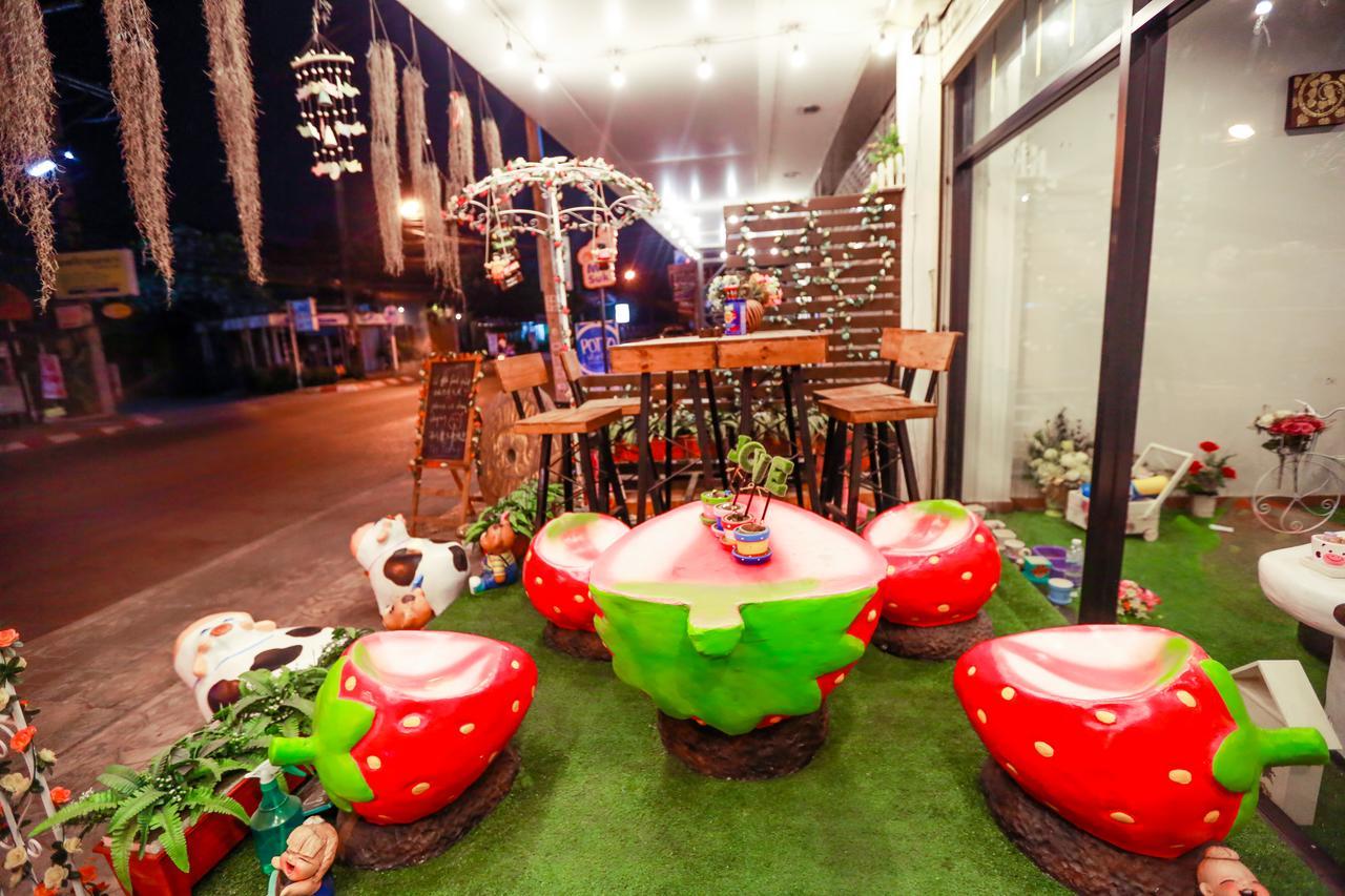 The Sun Hostel เชียงใหม่ ภายนอก รูปภาพ