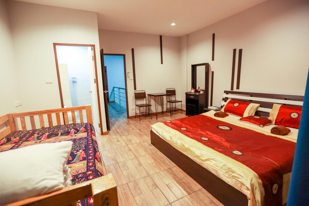The Sun Hostel เชียงใหม่ ภายนอก รูปภาพ